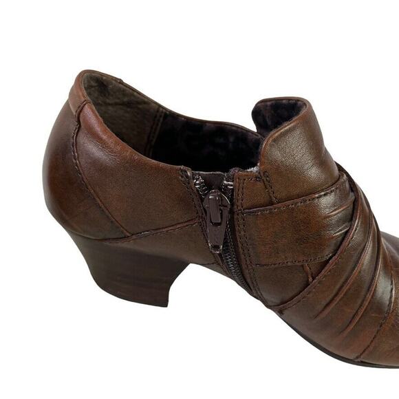 Born Nova Womens Brown Chunky Heel Comfort Shoes Booties Side Buckle Leather 6.5 - Picture 3 of 16